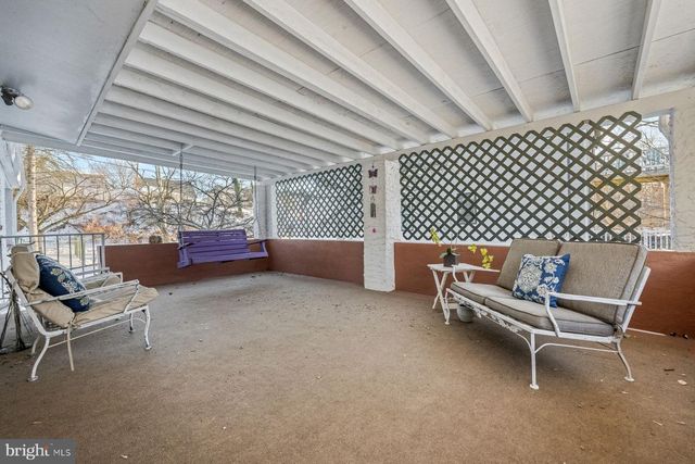 370 PAOLI AVE, Philadelphia, PA 19128