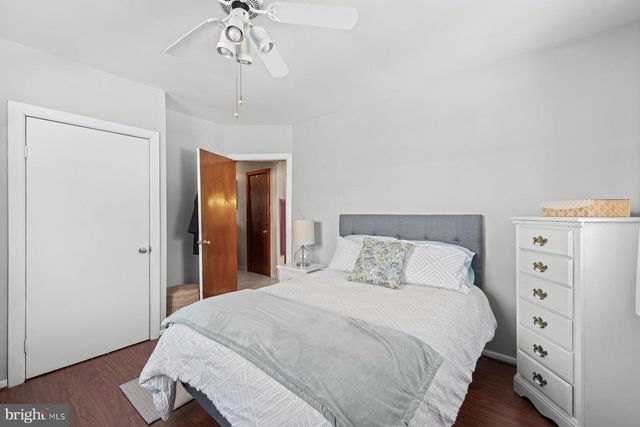 370 PAOLI AVE, Philadelphia, PA 19128