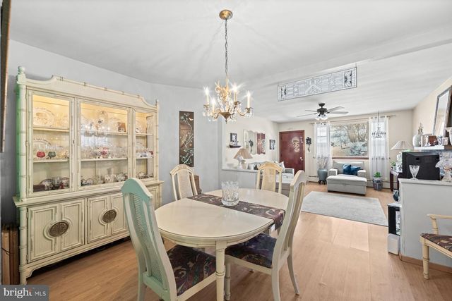 370 PAOLI AVE, Philadelphia, PA 19128