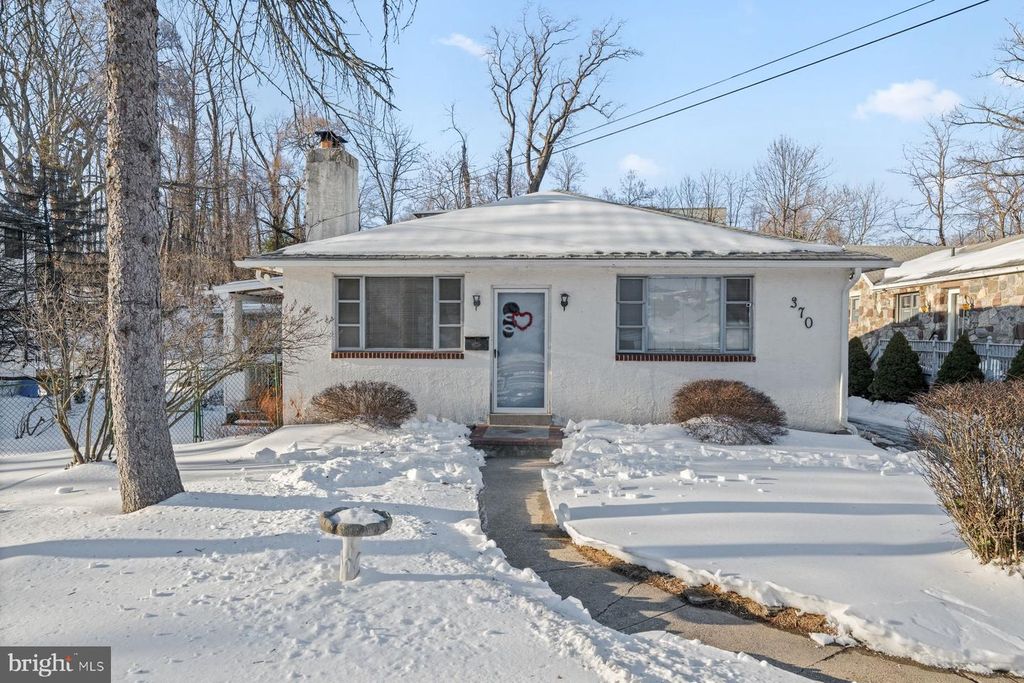 370 PAOLI AVE, Philadelphia, PA 19128
