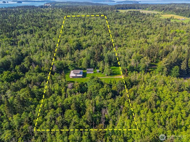 5233 Pheasant Run Lane, Anacortes, WA 98221