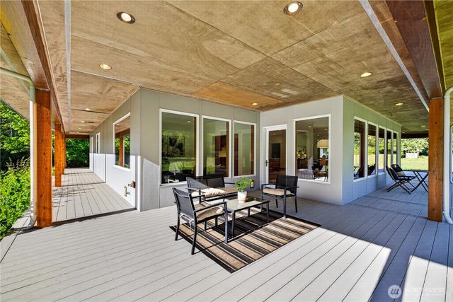5233 Pheasant Run Lane, Anacortes, WA 98221