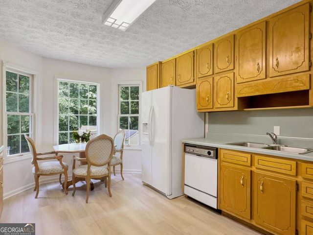 240 Riverview Road, Jackson, GA 30233