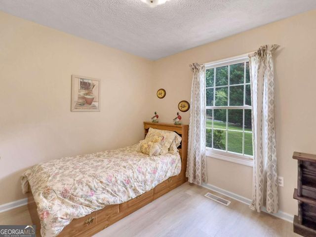 240 Riverview Road, Jackson, GA 30233