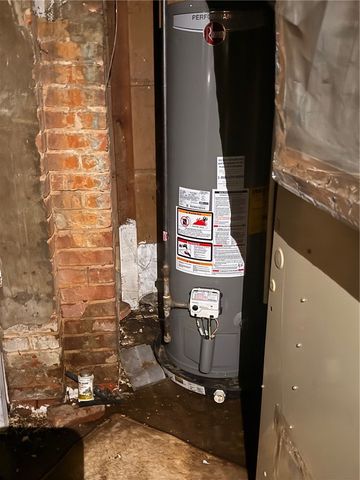 184 6th Street, Rochester, NY 14605