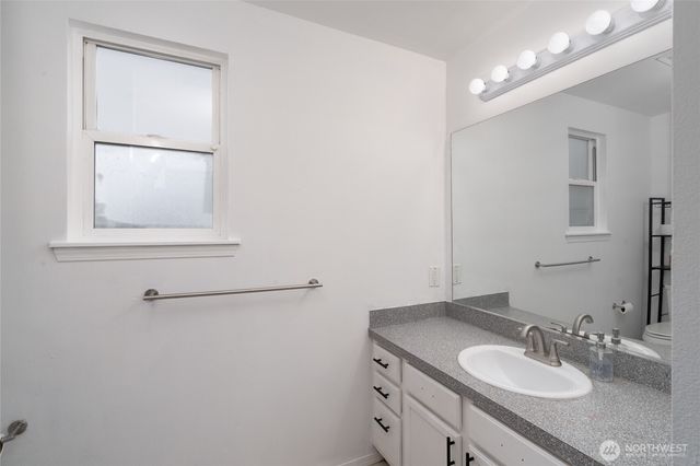 1814 N 30th Street, Mount Vernon, WA 98273