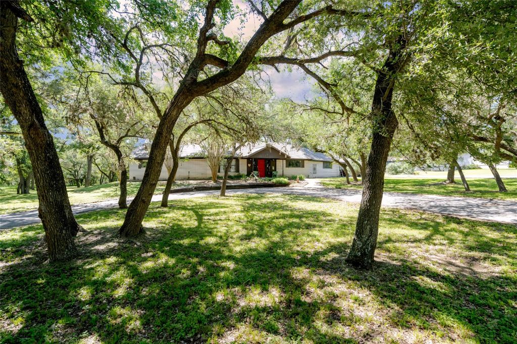 108 Howard PL, San Marcos, TX 78666