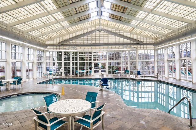 212 Dollywood Lane, Pigeon Forge, TN 37863