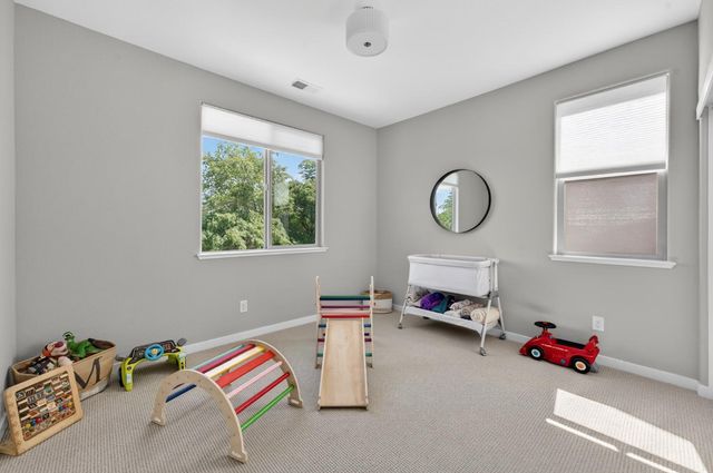 5653 Cobbler Ln, Marysville, CA 95901