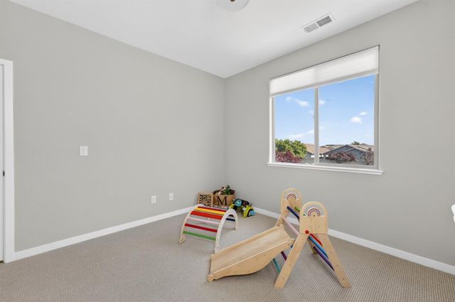 5653 Cobbler Ln, Marysville, CA 95901