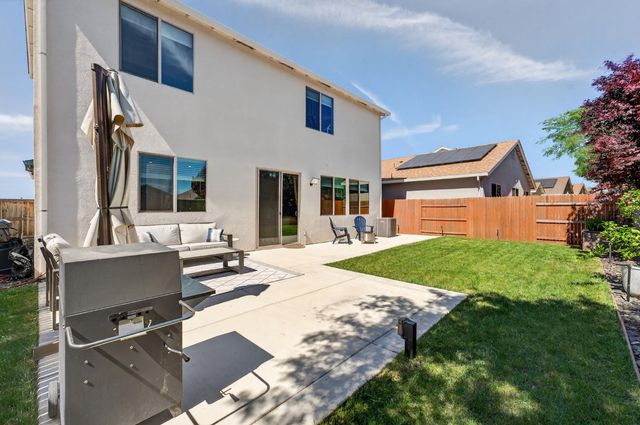 5653 Cobbler Ln, Marysville, CA 95901