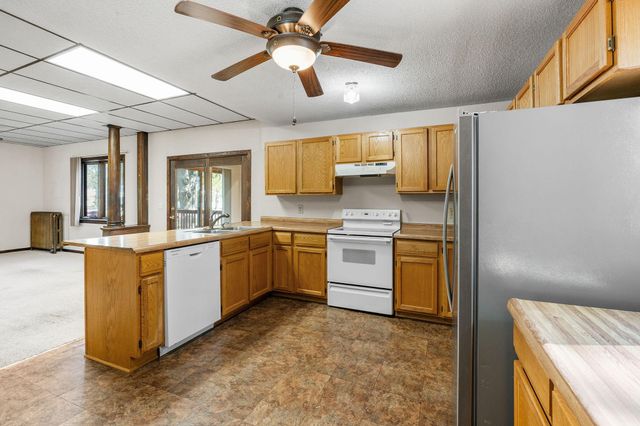 109 2nd Avenue NE, Osseo, MN 55369