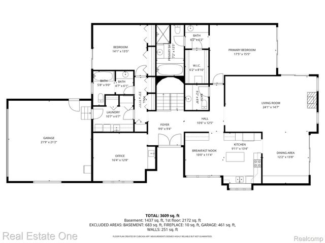 5000 Mirror Lake Court 19, West Bloomfield Charter Township, MI 48323