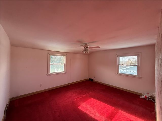 64 Cliffside Drive, Cranston, RI 02920