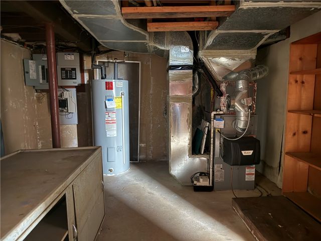 64 Cliffside Drive, Cranston, RI 02920