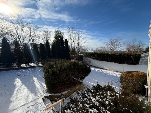 64 Cliffside Drive, Cranston, RI 02920