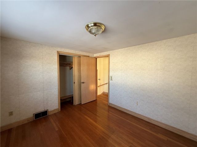 64 Cliffside Drive, Cranston, RI 02920