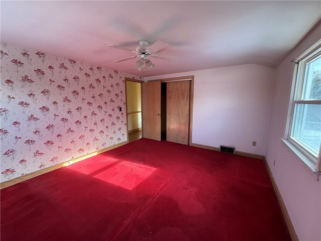 64 Cliffside Drive, Cranston, RI 02920