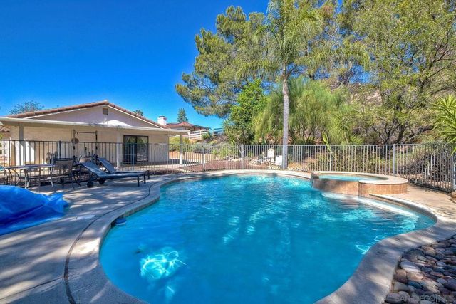 25766 Caryn Court, Ramona, CA 92065