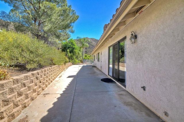 25766 Caryn Court, Ramona, CA 92065