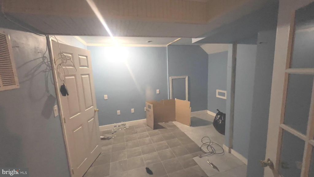 24 SEEK CT, Takoma Park, MD 20912