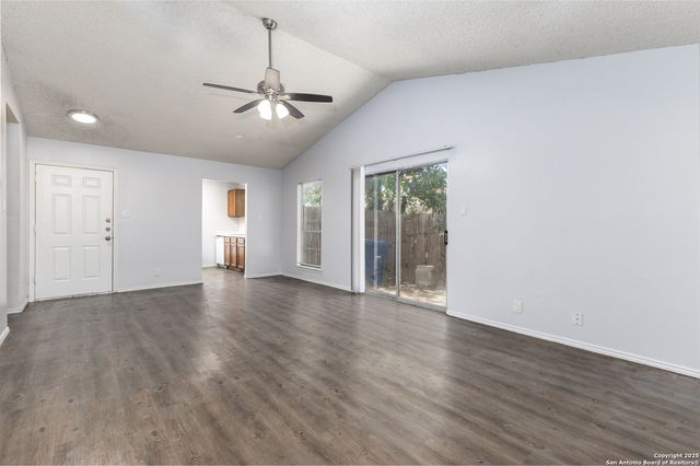 5234 Meadow Rise, San Antonio, TX 78250
