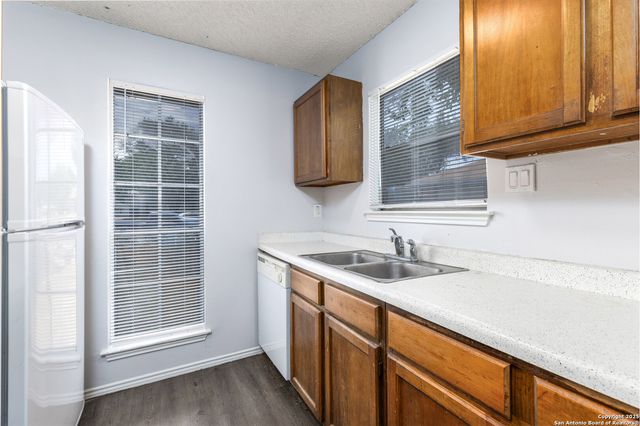 5234 Meadow Rise, San Antonio, TX 78250