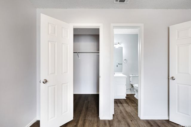 5234 Meadow Rise, San Antonio, TX 78250