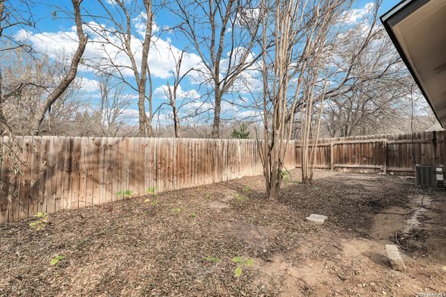 5234 Meadow Rise, San Antonio, TX 78250