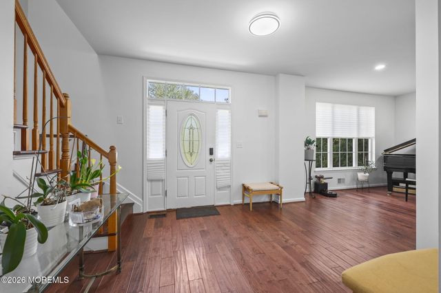 2 Sparrow Court, Jackson, NJ 08527