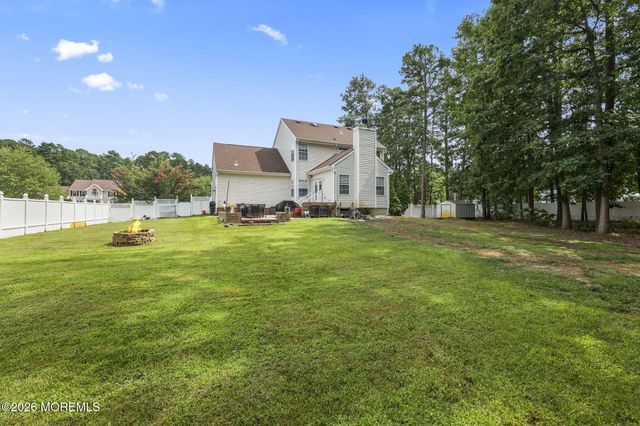 2 Sparrow Court, Jackson, NJ 08527