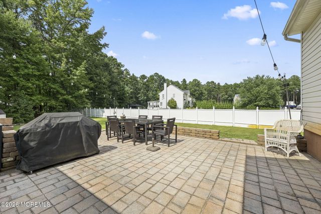 2 Sparrow Court, Jackson, NJ 08527