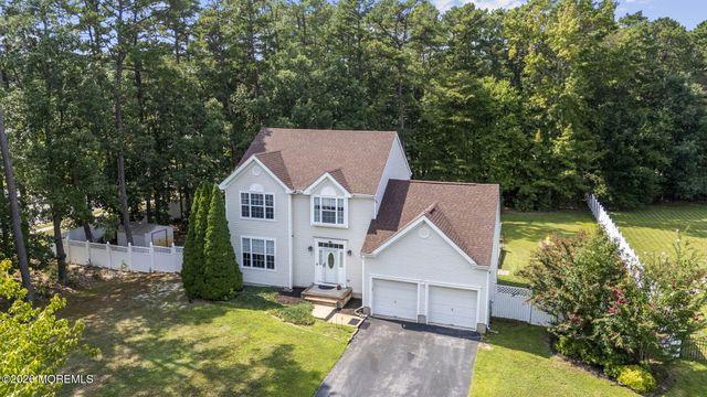 2 Sparrow Court, Jackson, NJ 08527