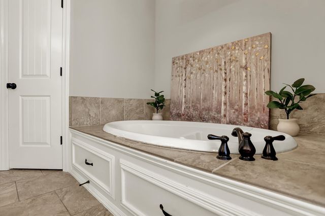 12800 SHANE HOLLOW DR, Arlington, TN 38002