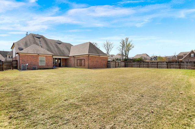 12800 SHANE HOLLOW DR, Arlington, TN 38002