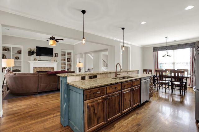 12800 SHANE HOLLOW DR, Arlington, TN 38002