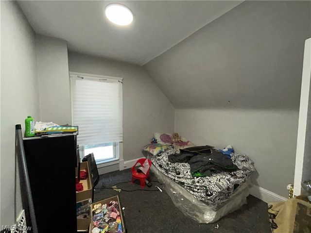 7500 Dearborn Avenue, Cleveland, OH 44102