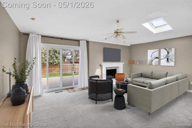 30320 Woodhouse Drive, Warren, MI 48092