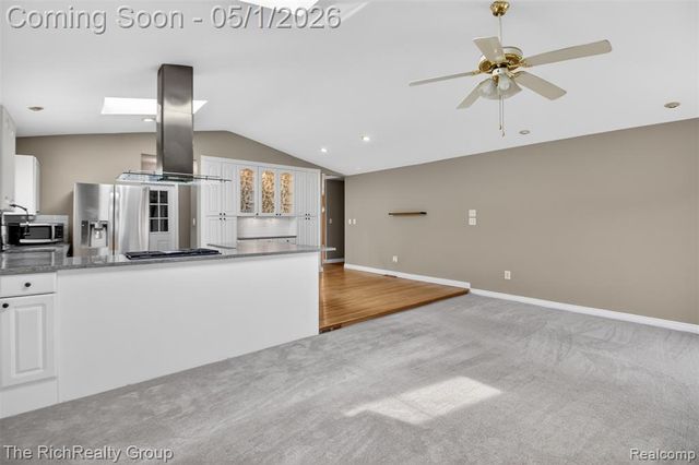 30320 Woodhouse Drive, Warren, MI 48092