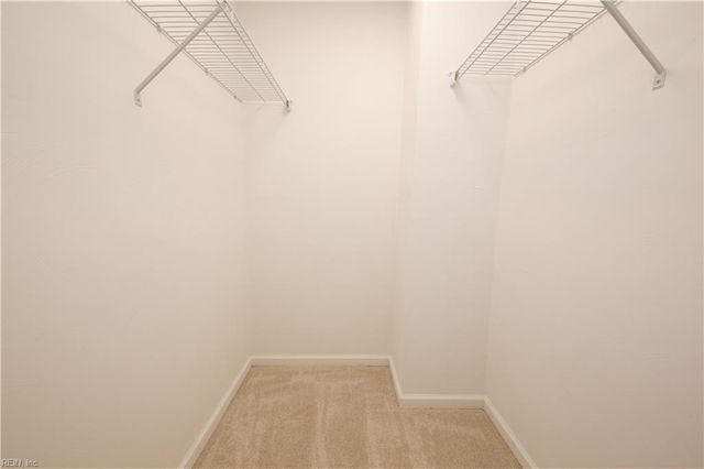 212 Misty Point LN, Newport News, VA 23603