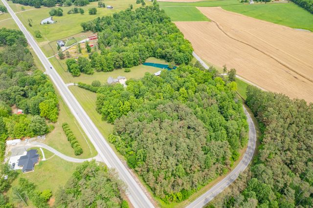 5904 New Highway 7, Santa Fe, TN 38482