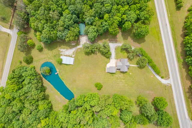 5904 New Highway 7, Santa Fe, TN 38482
