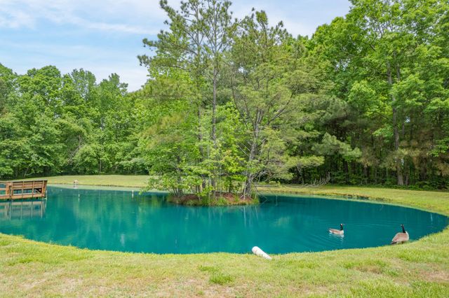 5904 New Highway 7, Santa Fe, TN 38482