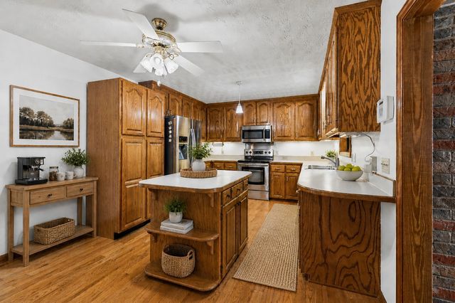 5904 New Highway 7, Santa Fe, TN 38482