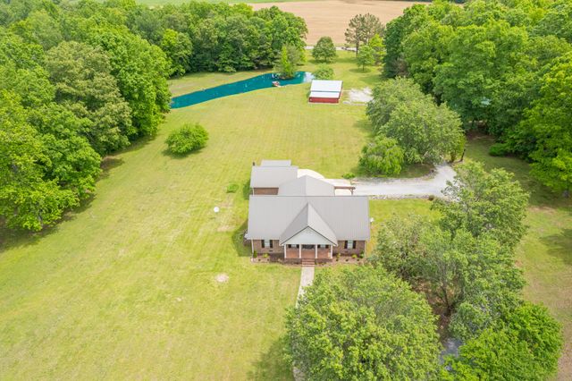 5904 New Highway 7, Santa Fe, TN 38482