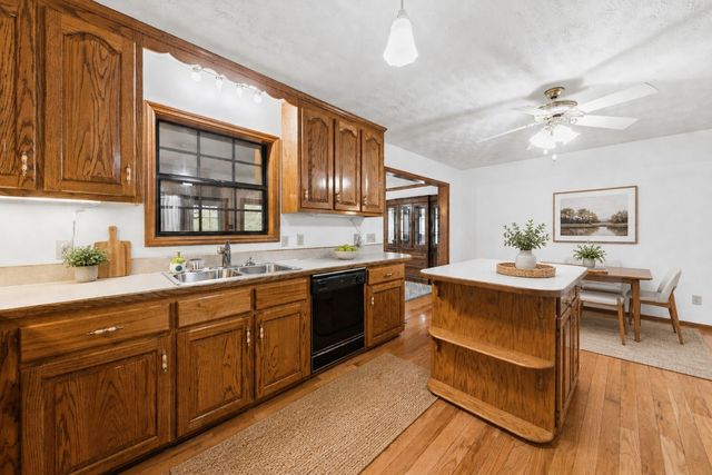 5904 New Highway 7, Santa Fe, TN 38482