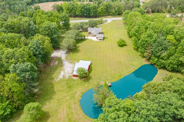 5904 New Highway 7, Santa Fe, TN 38482