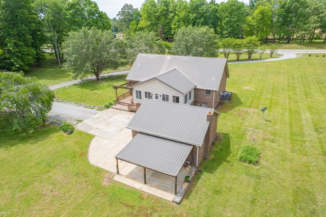 5904 New Highway 7, Santa Fe, TN 38482