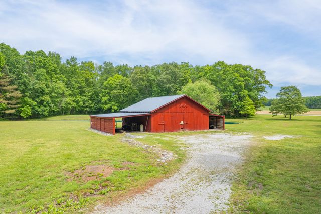 5904 New Highway 7, Santa Fe, TN 38482