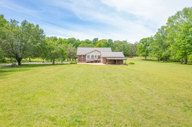 5904 New Highway 7, Santa Fe, TN 38482